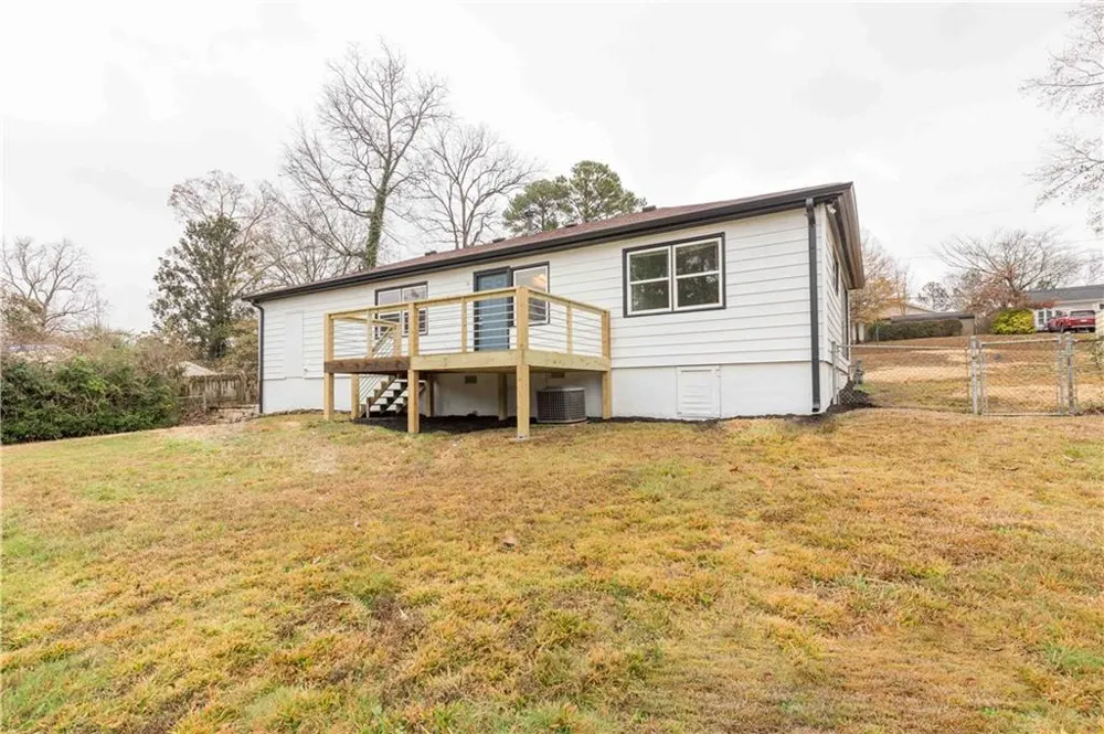5022 Fairmont Road SE Smyrna, GA 30082