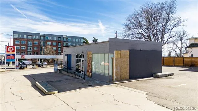 3690 W 38th Avenue Denver, CO 80211