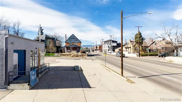3690 W 38th Avenue Denver, CO 80211
