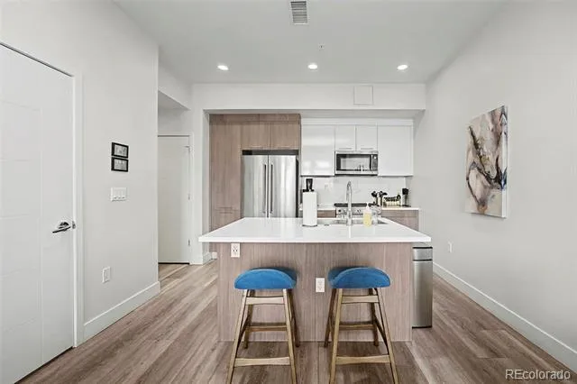 2880 Zuni Street #409 Denver, CO 80211
