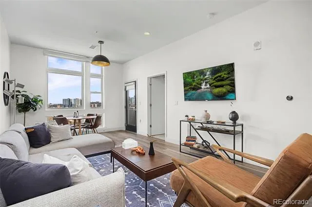 2880 Zuni Street #409 Denver, CO 80211