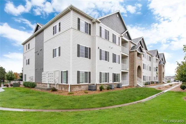 15700 E Jamison Drive #8-305 Englewood, CO 80112
