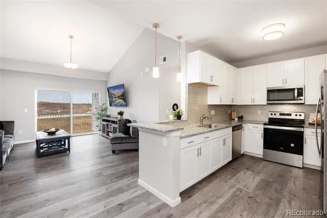 15700 E Jamison Drive #8-305 Englewood, CO 80112