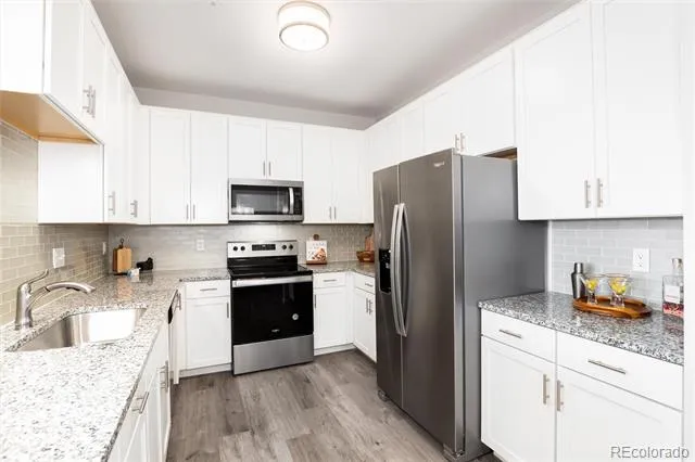 15700 E Jamison Drive #8-305 Englewood, CO 80112
