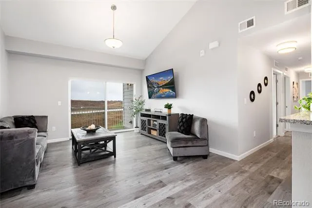 15700 E Jamison Drive #8-305 Englewood, CO 80112