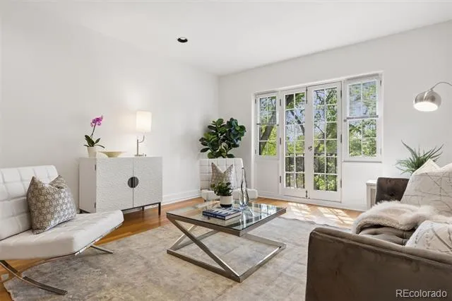 1515 E 9th Avenue #302 Denver, CO 80218