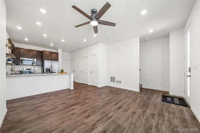 746 Bersshine Court Watkins, CO 80137