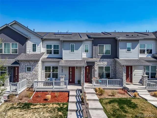 746 Bersshine Court Watkins, CO 80137