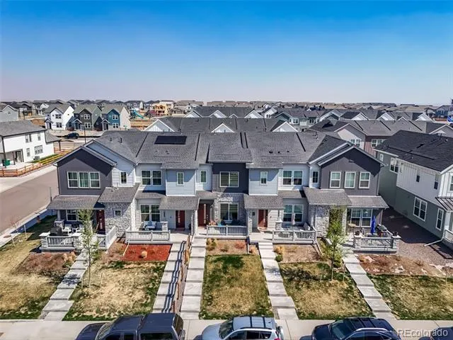 746 Bersshine Court Watkins, CO 80137
