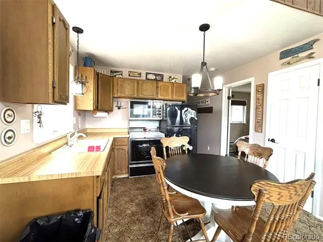 2138 Overland Circle Jefferson, CO 80456