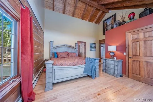 13939 Forest Lane Larkspur, CO 80118