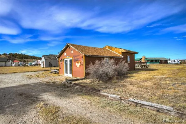 73 Mid land Avenue Hartsel, CO 80449