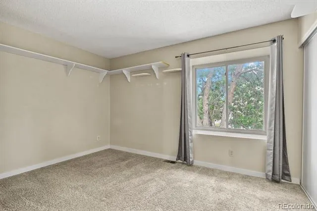 4290 S Mobile Circle #A Aurora, CO 80013