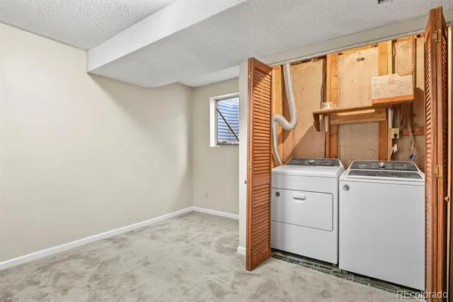 4290 S Mobile Circle #A Aurora, CO 80013