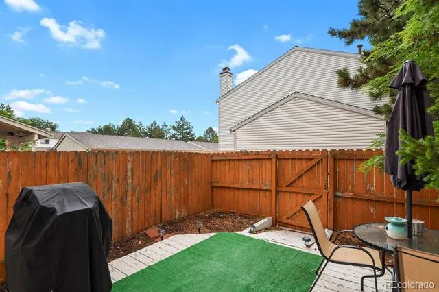 4290 S Mobile Circle #A Aurora, CO 80013