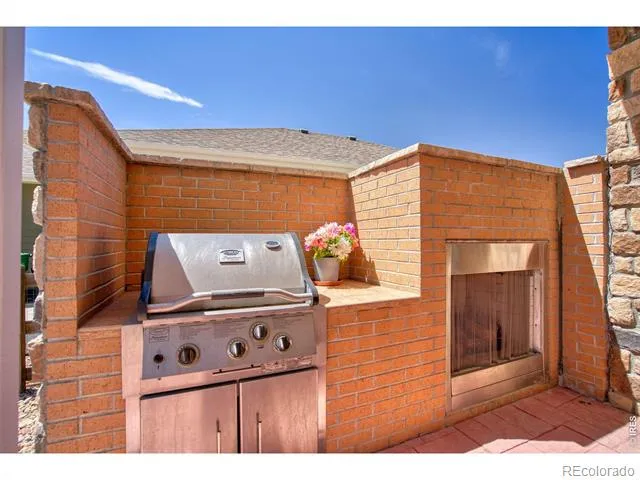 624 Park Pl Dr Brighton, CO 80601