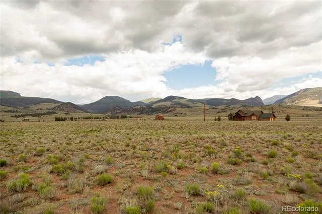 410 Macfarlane Lane Creede, CO 81130