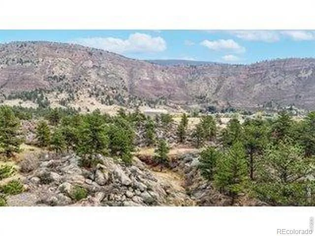 2155 Apple Valley Road Lyons, CO 80540