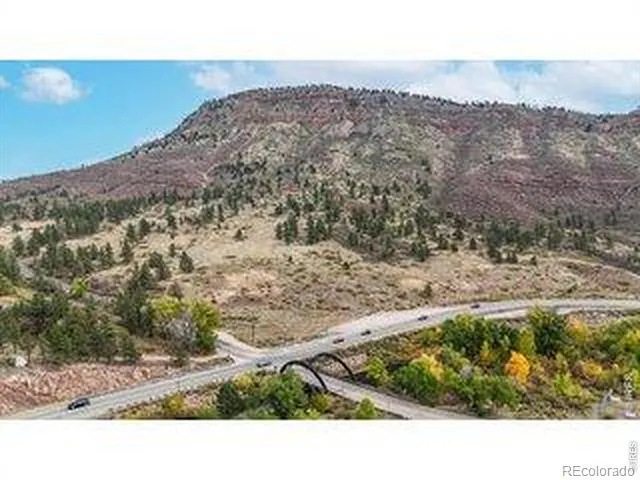 2155 Apple Valley Road Lyons, CO 80540