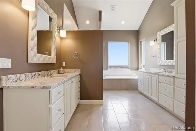 27165 E Long Place Aurora, CO 80016