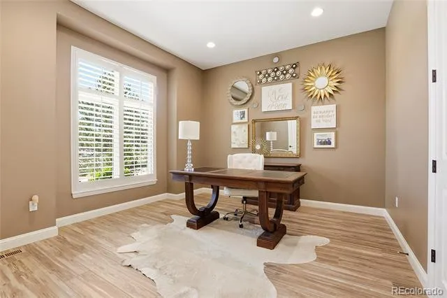 27165 E Long Place Aurora, CO 80016