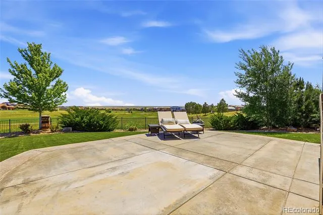 27165 E Long Place Aurora, CO 80016