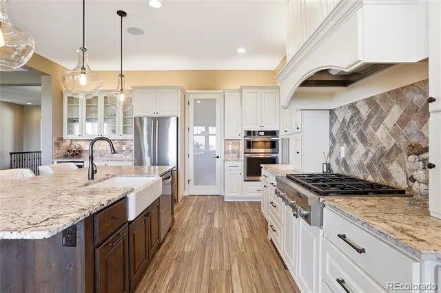 27165 E Long Place Aurora, CO 80016