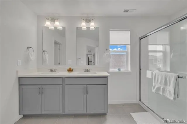 4633 Kipp Place Brighton, CO 80601