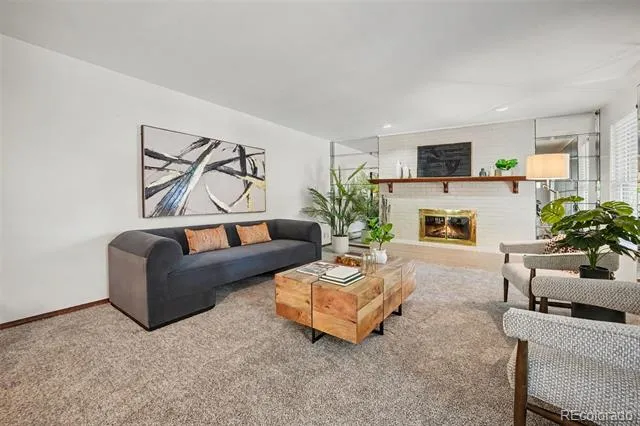 8550 W 10th Avenue Lakewood, CO 80215
