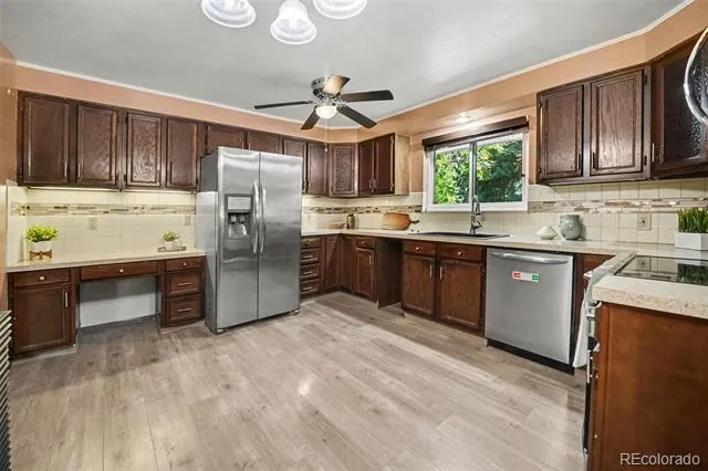 8550 W 10th Avenue Lakewood, CO 80215
