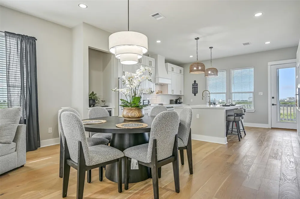 25943 Bay Breeze Drive Galveston, TX 77554