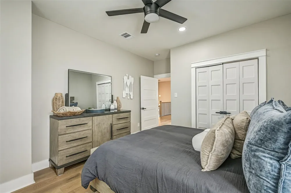 25943 Bay Breeze Drive Galveston, TX 77554