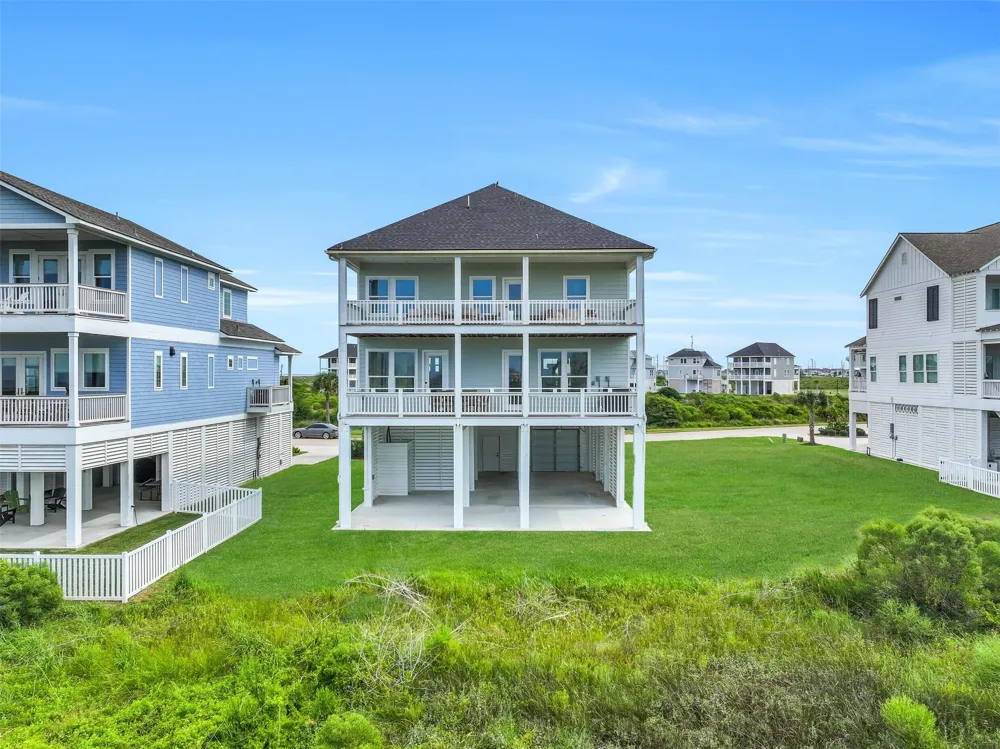 25943 Bay Breeze Drive Galveston, TX 77554
