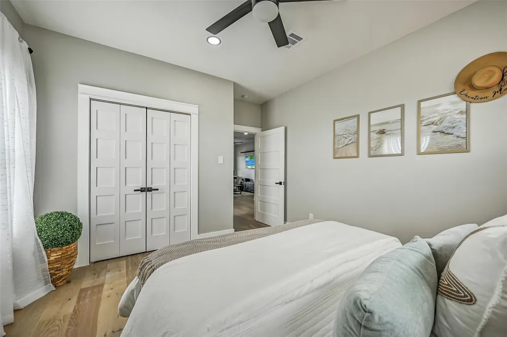25943 Bay Breeze Drive Galveston, TX 77554