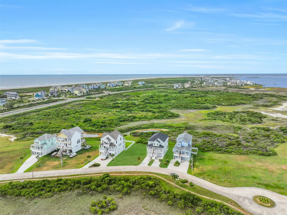 25943 Bay Breeze Drive Galveston, TX 77554