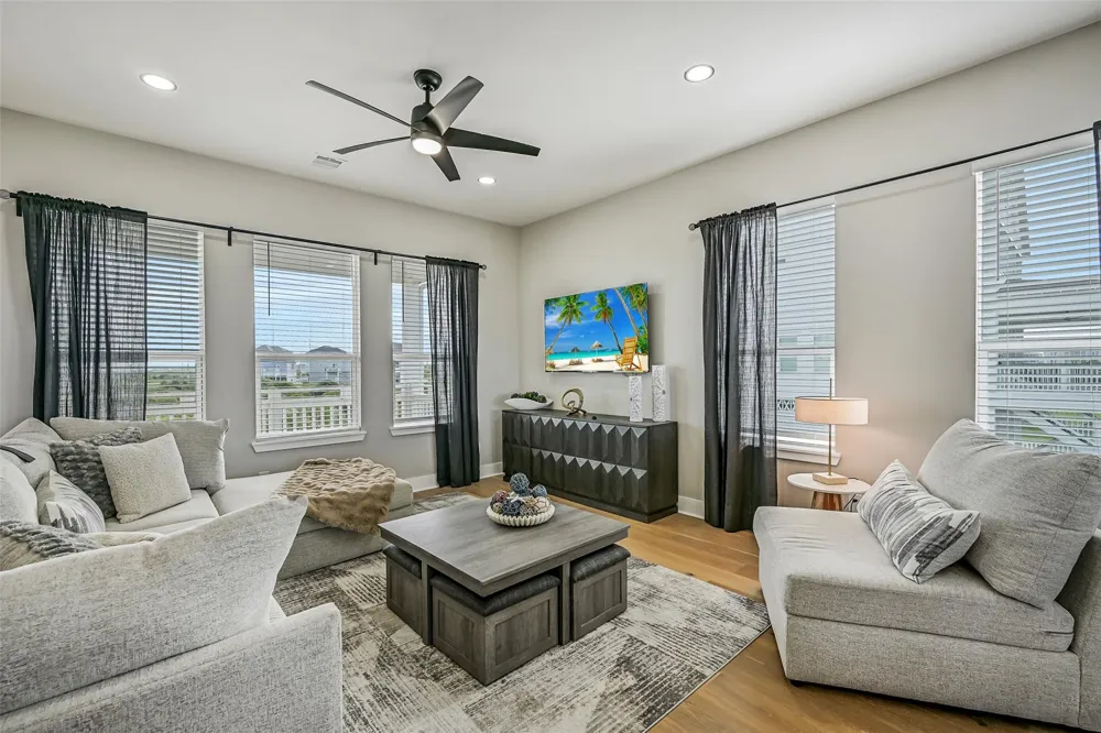 25943 Bay Breeze Drive Galveston, TX 77554
