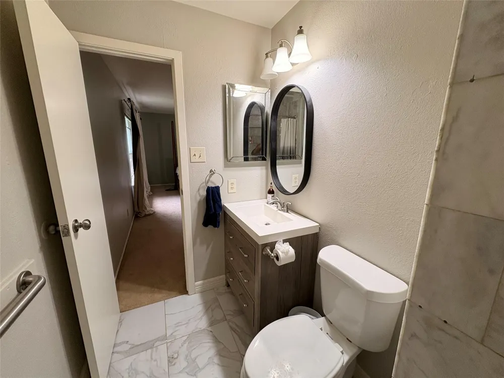 2118 Hilton Head Drive Missouri City, TX 77459