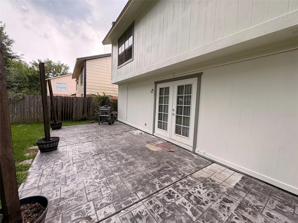2118 Hilton Head Drive Missouri City, TX 77459