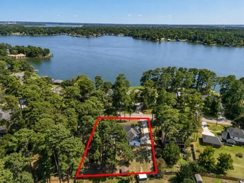 14131 Lakepoint Drive