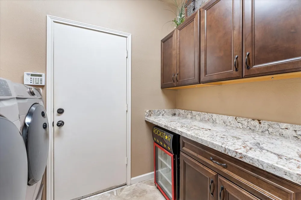 50 Hollylaurel Circle The Woodlands, TX 77382