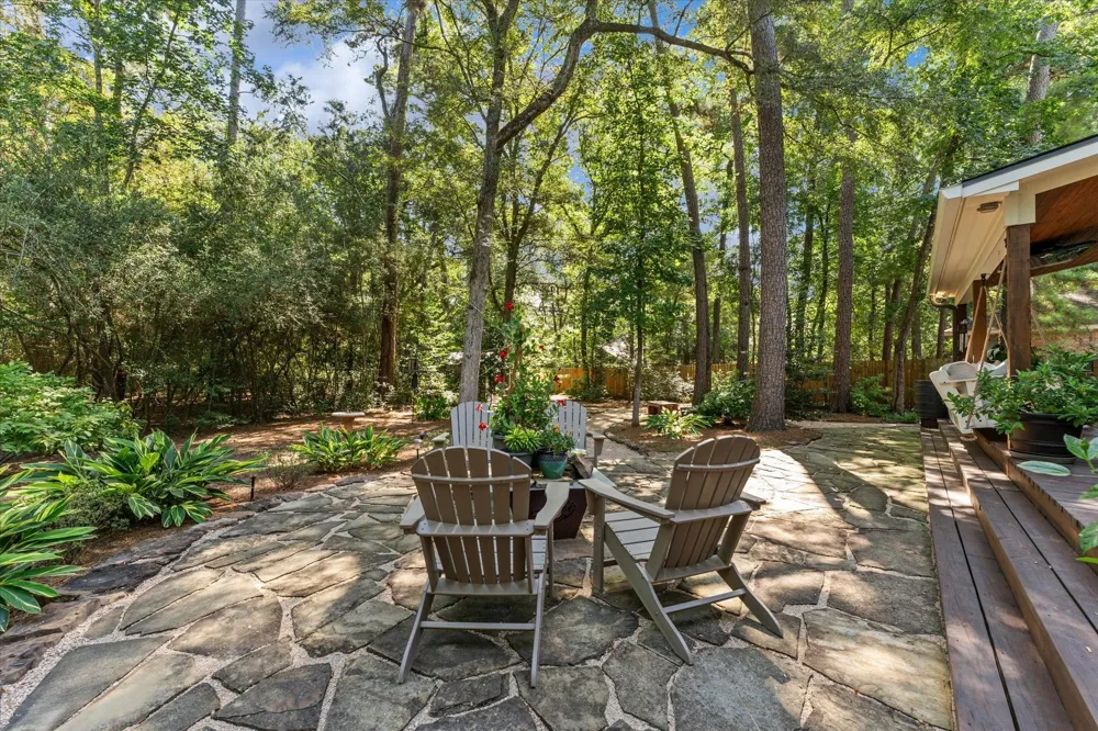 50 Hollylaurel Circle The Woodlands, TX 77382