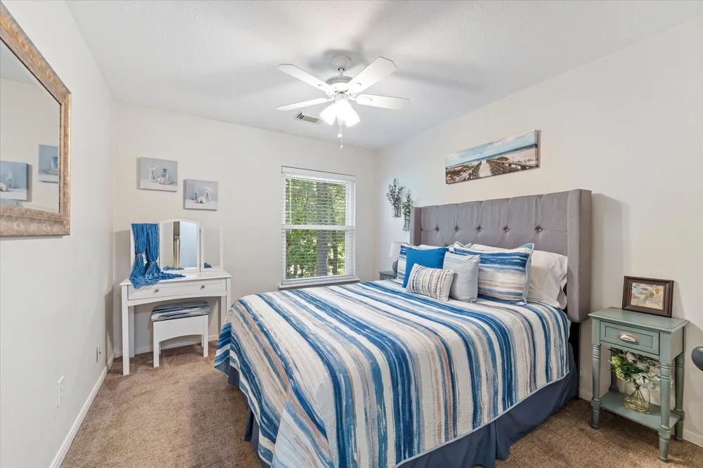50 Hollylaurel Circle The Woodlands, TX 77382