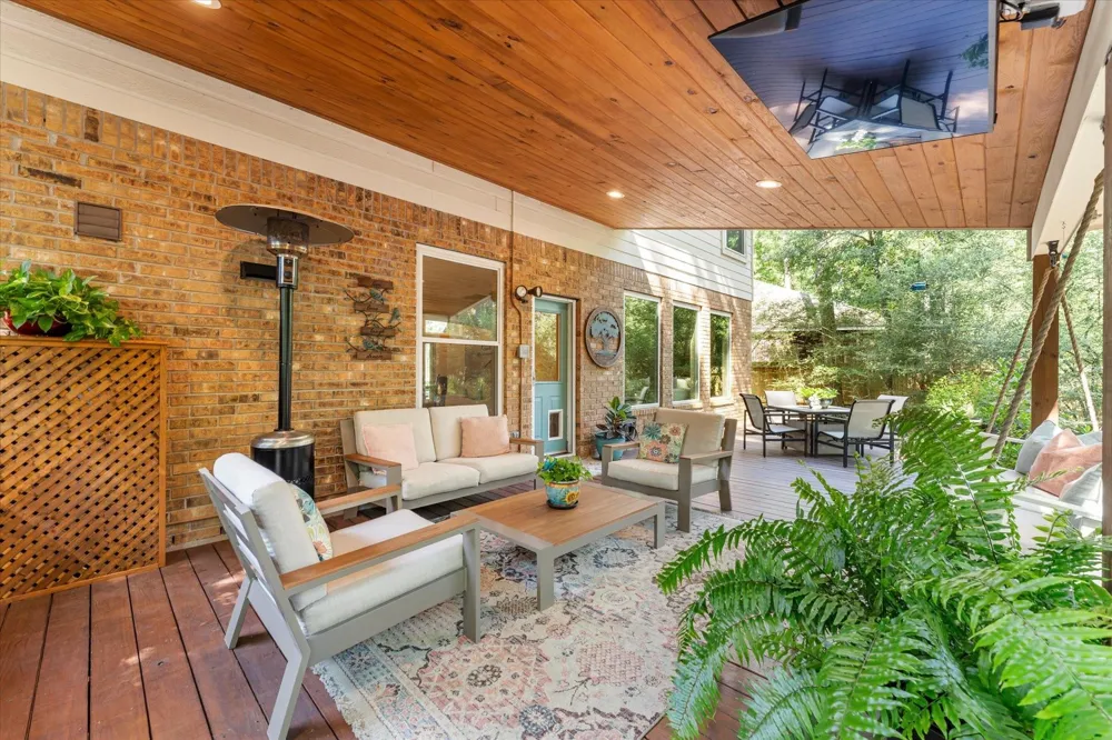 50 Hollylaurel Circle The Woodlands, TX 77382