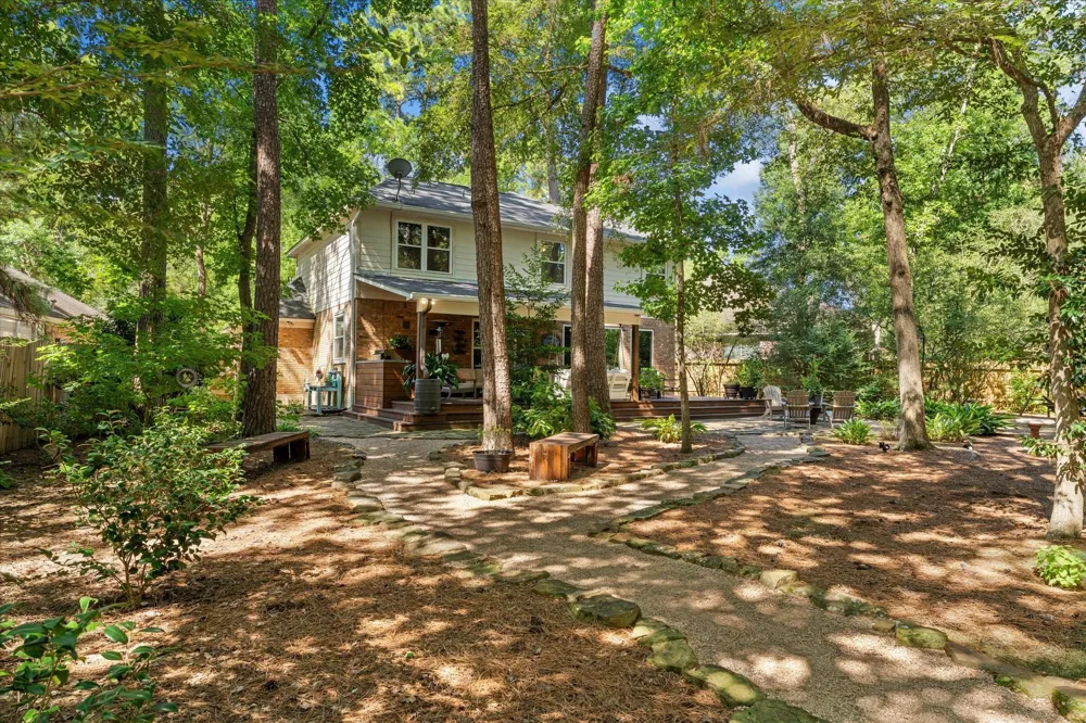 50 Hollylaurel Circle The Woodlands, TX 77382