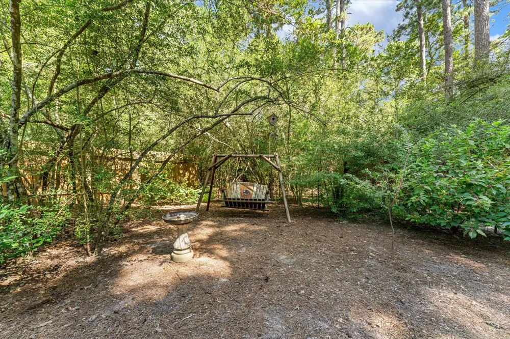 50 Hollylaurel Circle The Woodlands, TX 77382