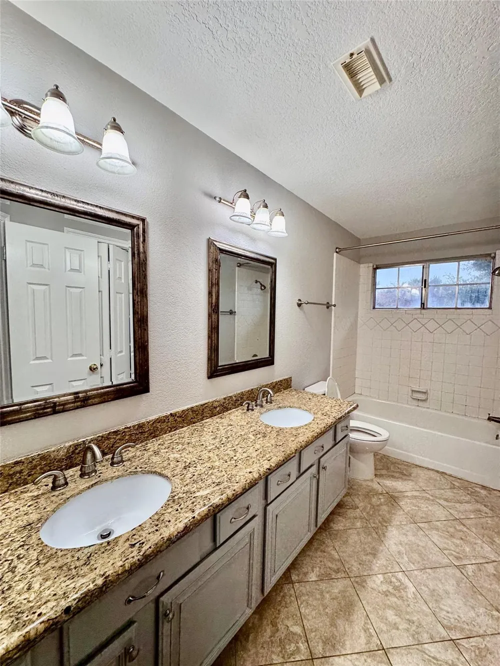 2623 Double Lake Drive Missouri City, TX 77459