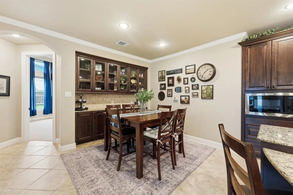 210 Fox Squirrel Court Pinehurst, TX 77362