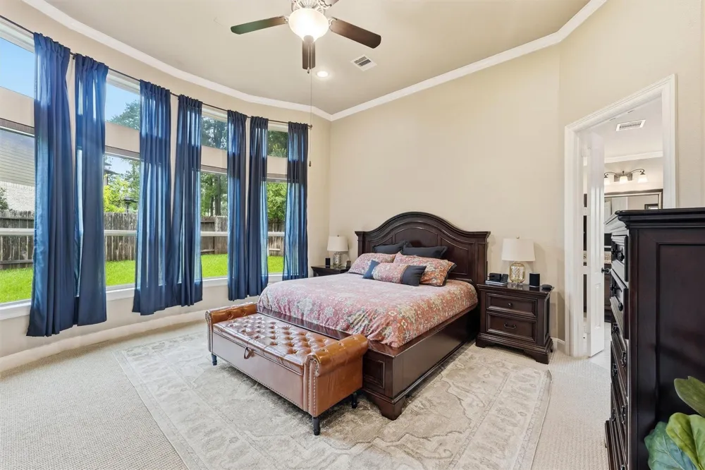 210 Fox Squirrel Court Pinehurst, TX 77362