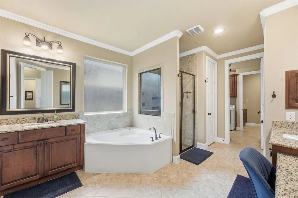 210 Fox Squirrel Court Pinehurst, TX 77362