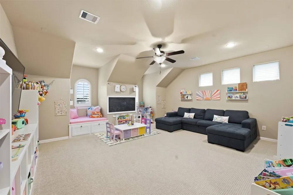 210 Fox Squirrel Court Pinehurst, TX 77362